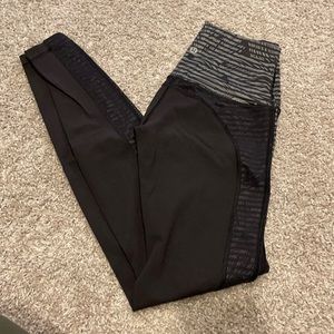 Brand new never worn lulu leggings